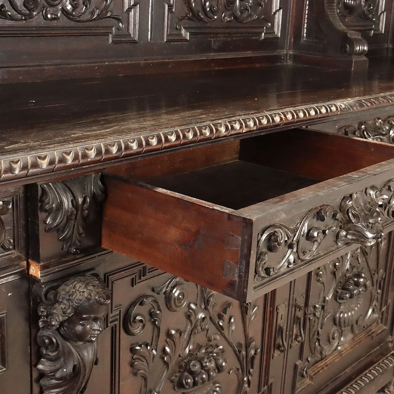 Credenza Neo Rinascimento in noce ebanizzata, '800 5