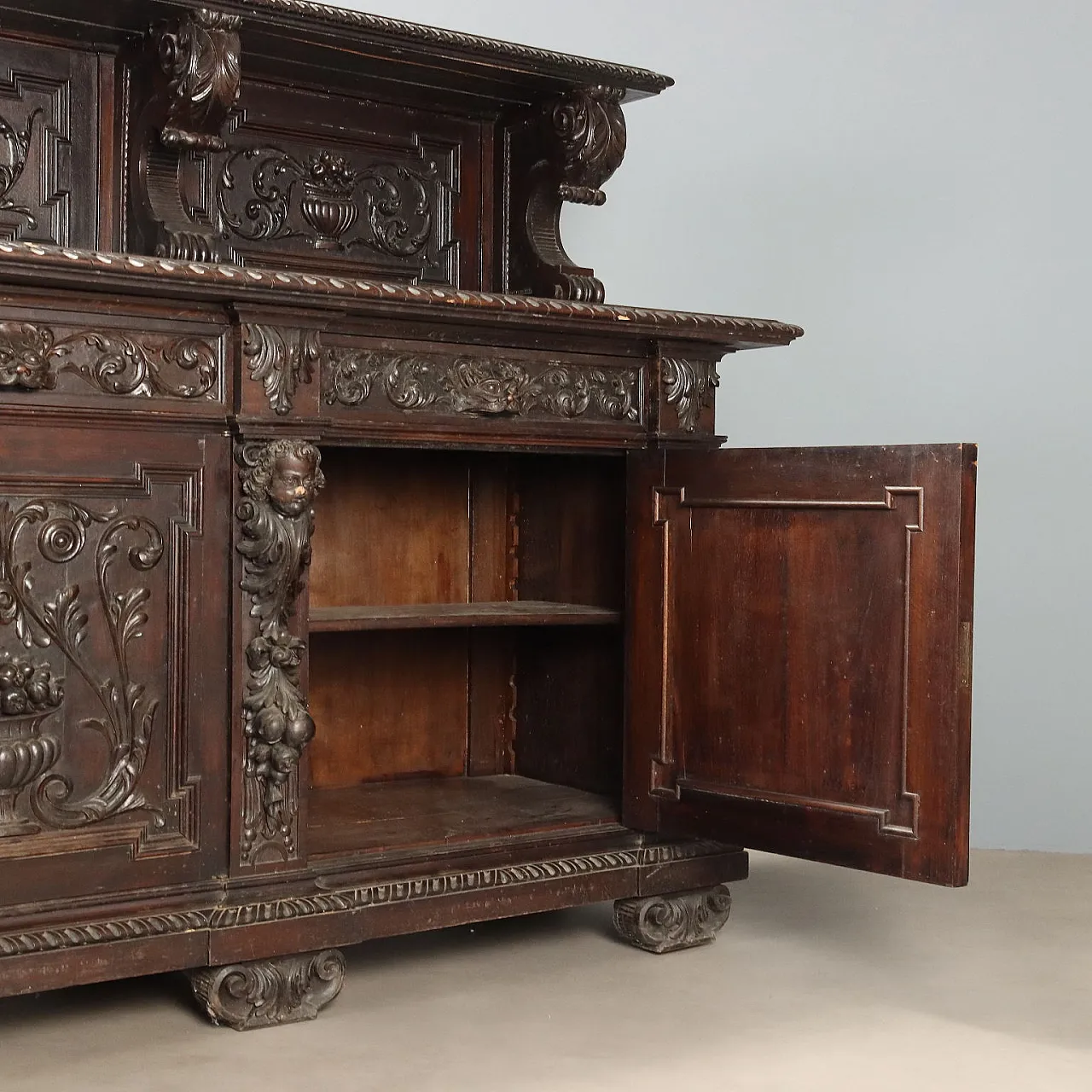 Credenza Neo Rinascimento in noce ebanizzata, '800 9