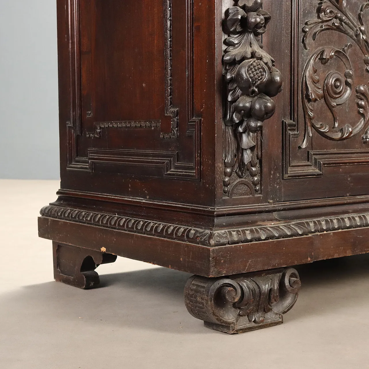 Credenza Neo Rinascimento in noce ebanizzata, '800 10