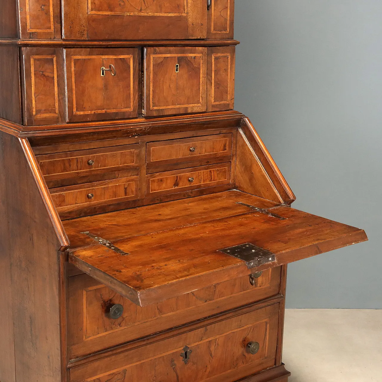 Trumeau in walnut and walnut briar, 18th century 7