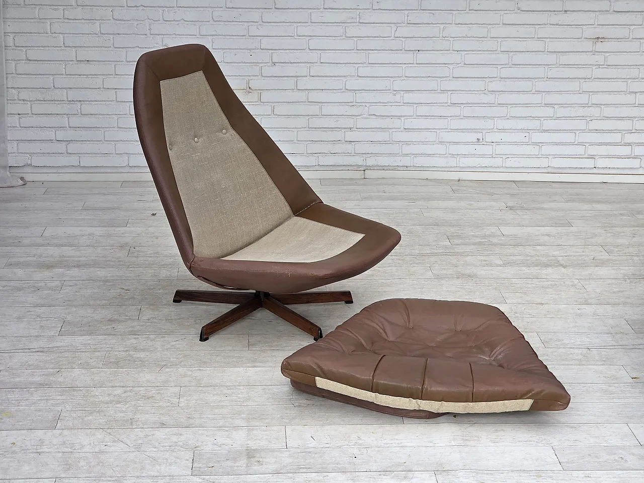 1970s, Danish design by Madsen & Schubell, swivel lounge chair. 11