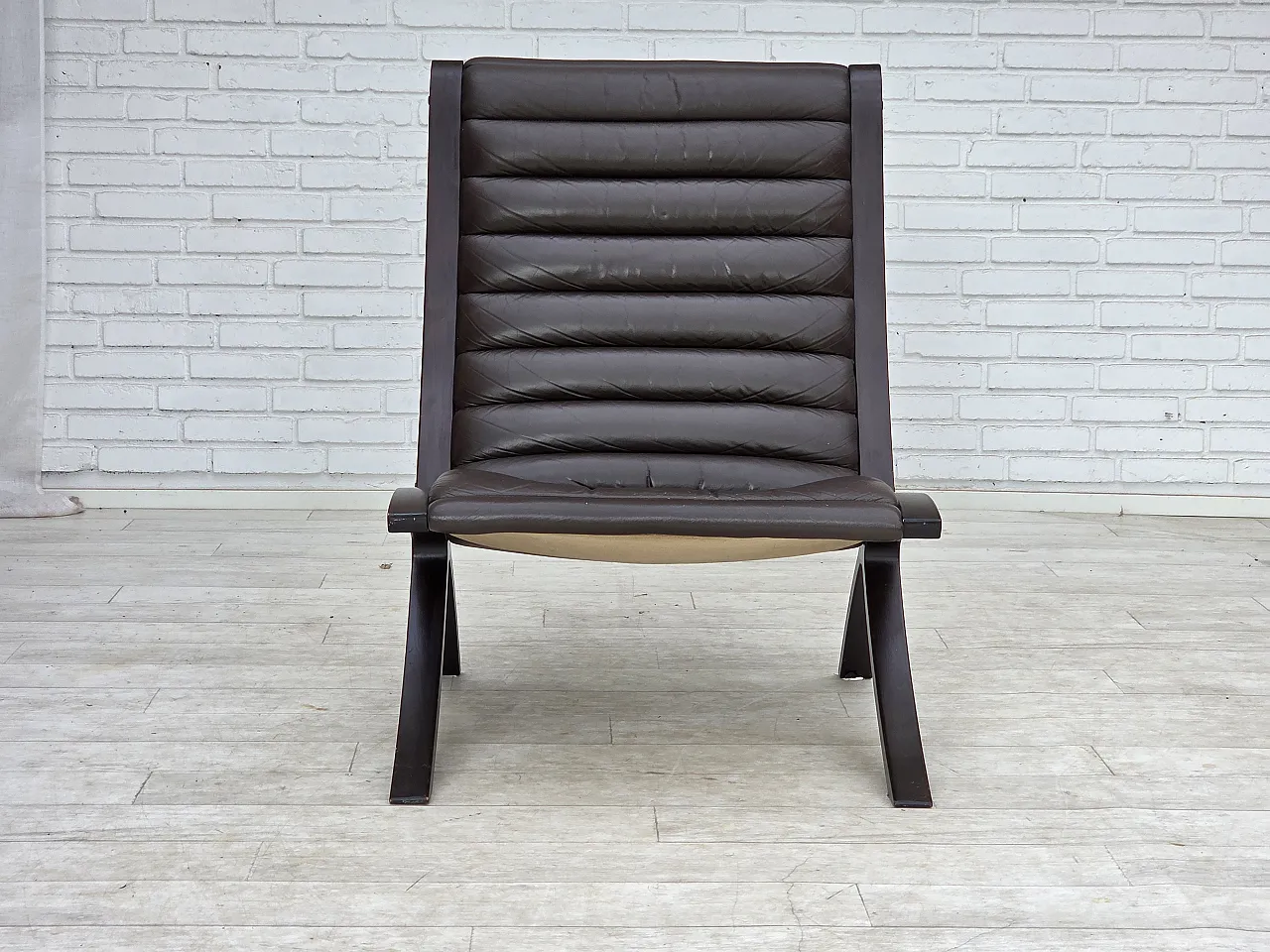 1970s, Danish chair by Peter Hvidt & Orla Mølgaard for Fritz Hansen. 7