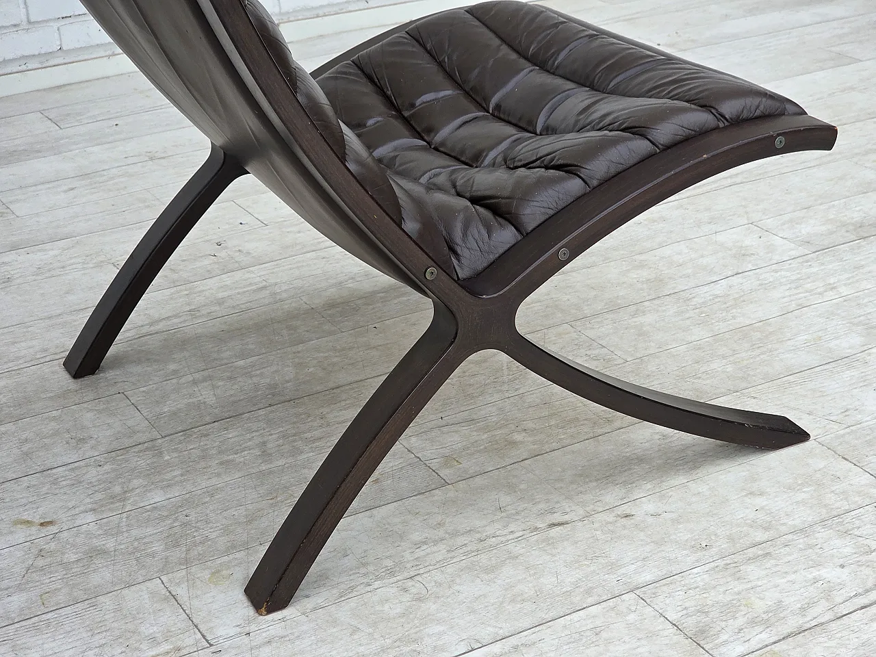 1970s, Danish chair by Peter Hvidt & Orla Mølgaard for Fritz Hansen. 10