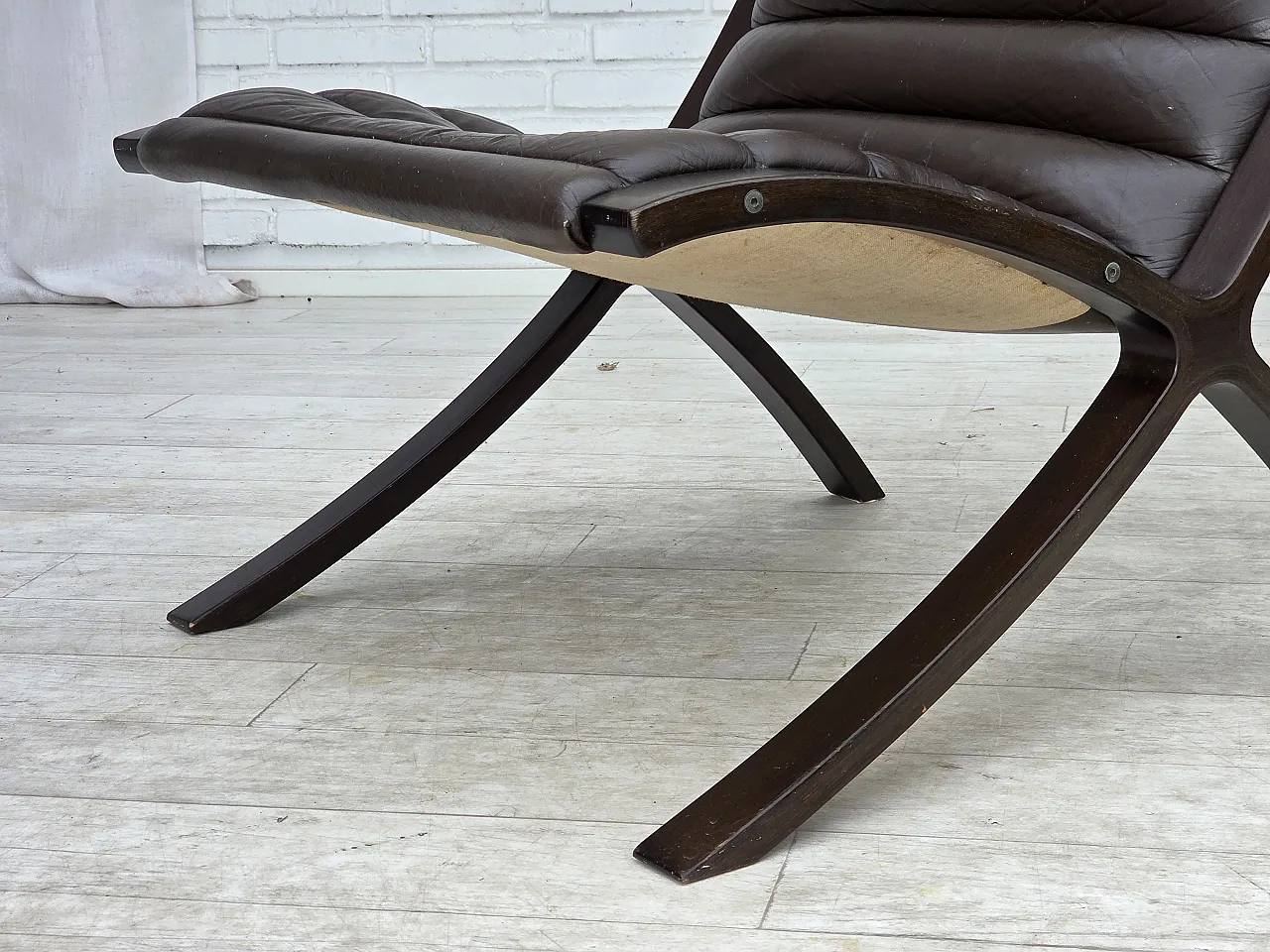 1970s, Danish chair by Peter Hvidt & Orla Mølgaard for Fritz Hansen. 14