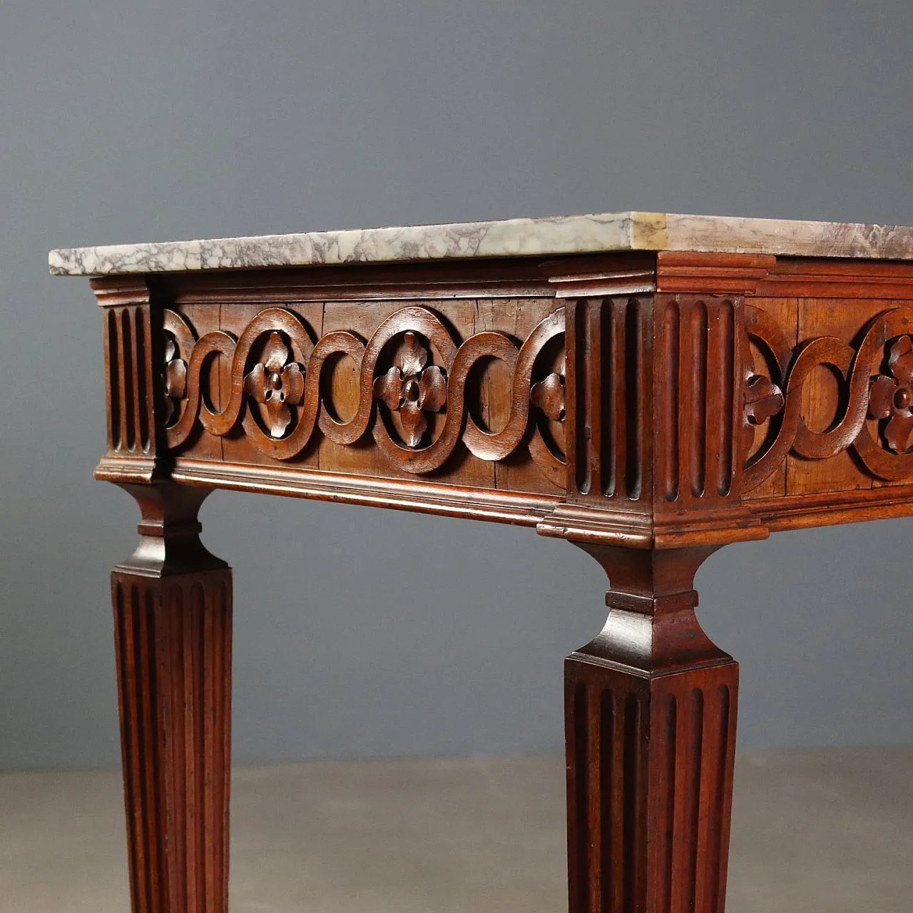 Neoclassical walnut console with marble top, 18th century 6