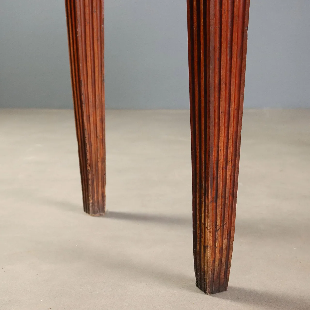 Neoclassical walnut console with marble top, 18th century 9