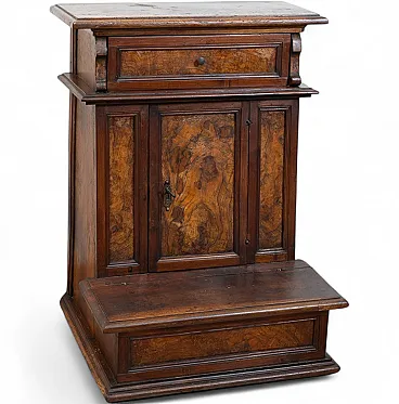 Louis XIV kneeler in solid walnut and briar, 18th century