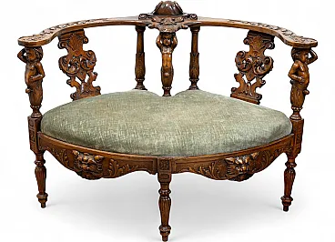 Carved curved Neo Renaissance sofa in walnut, '800