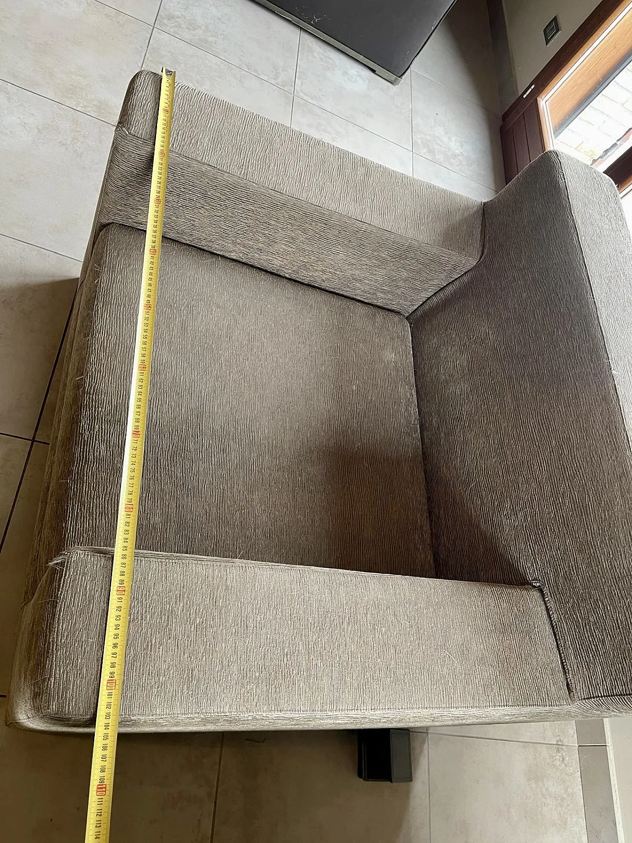 4 Poltrone lounge geometriche Armani/Casa, anni 2000 12