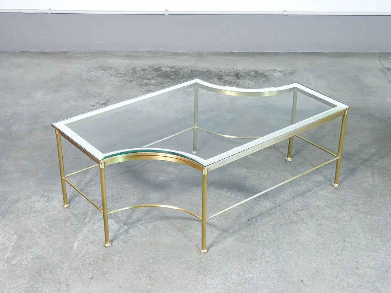 Sectional coffee table with central brass and glass cachepot, 1970s 9