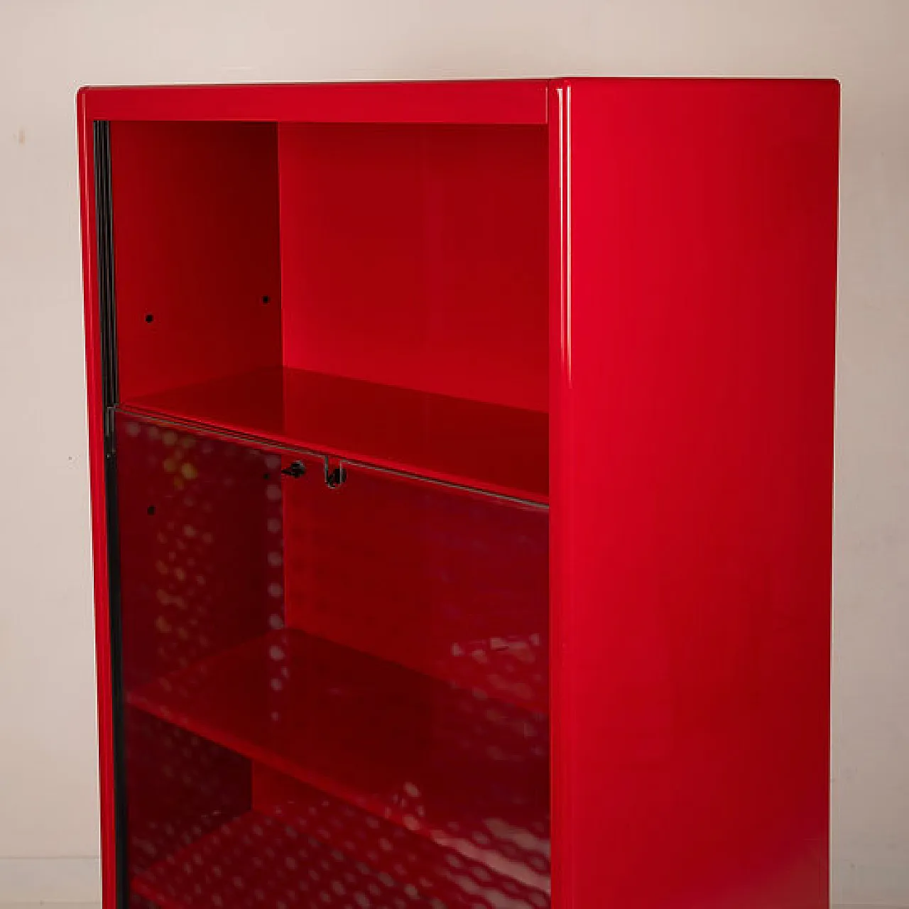 Cini Boeri double-face bookcase in red lacquer by Arflex, 1980s 12