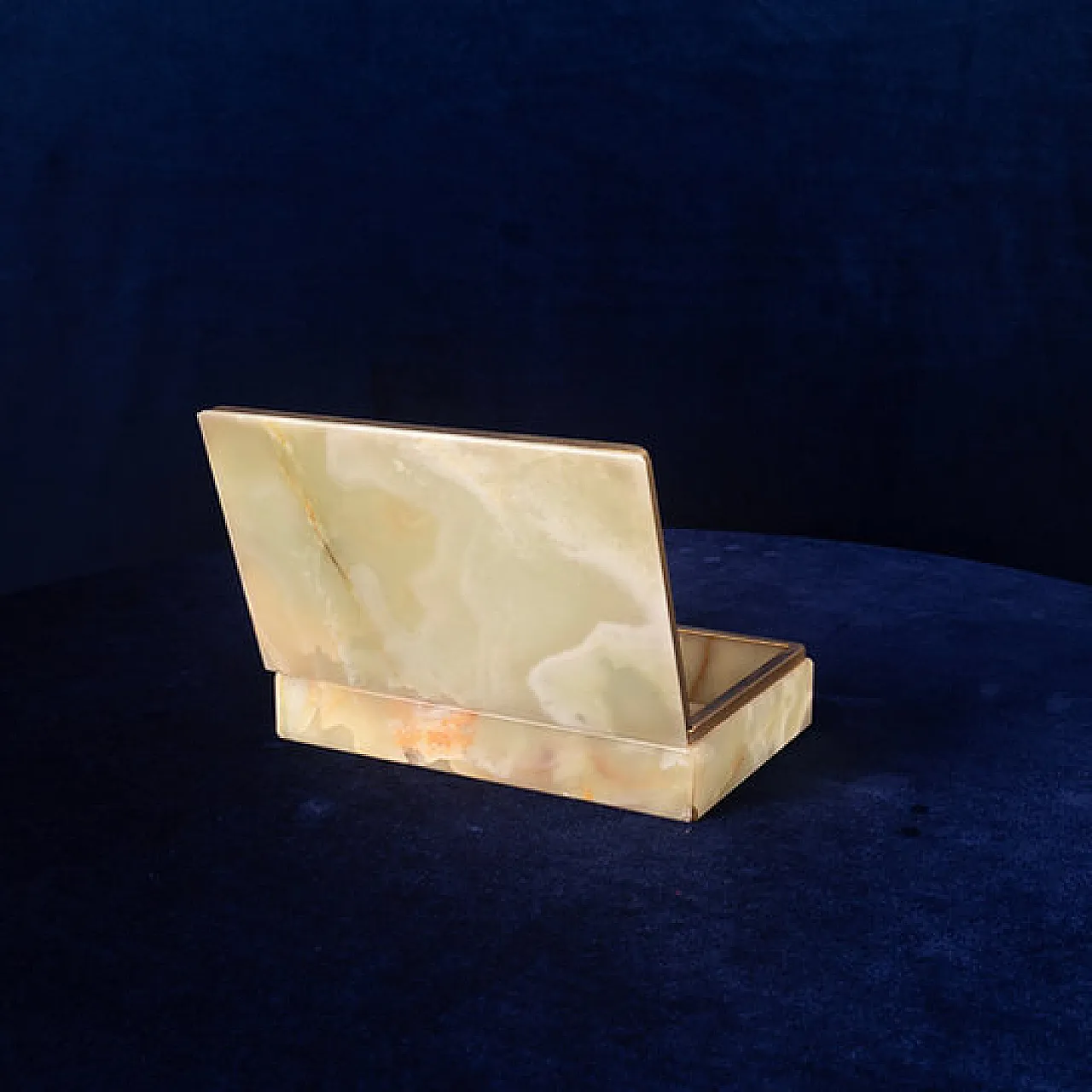 Onyx and brass jewellery box, 1970s 10