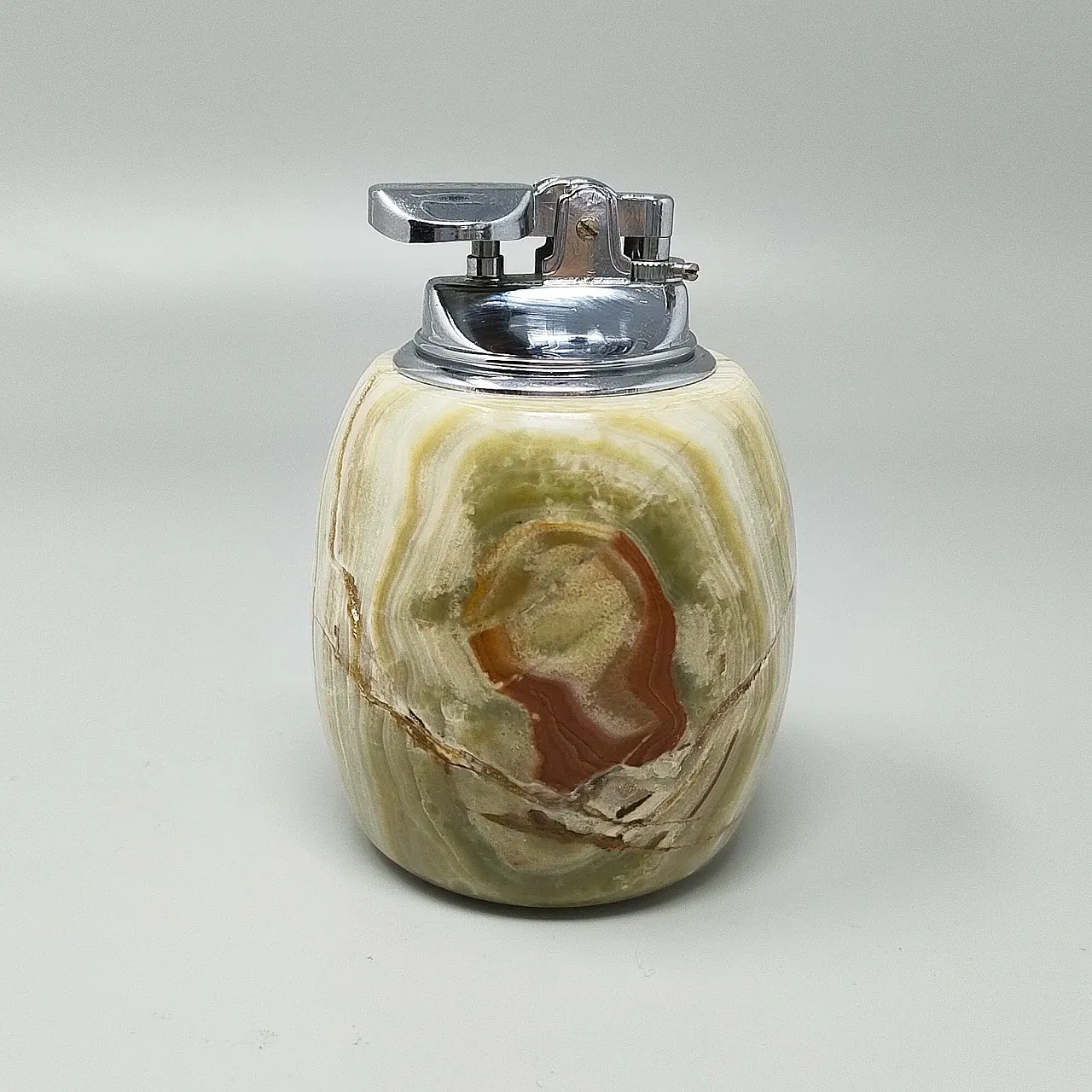 Onyx and chrome table lighter and ashtray smoking set, 1960s 3