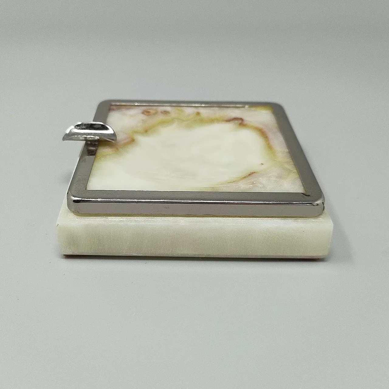 Onyx and chrome table lighter and ashtray smoking set, 1960s 6