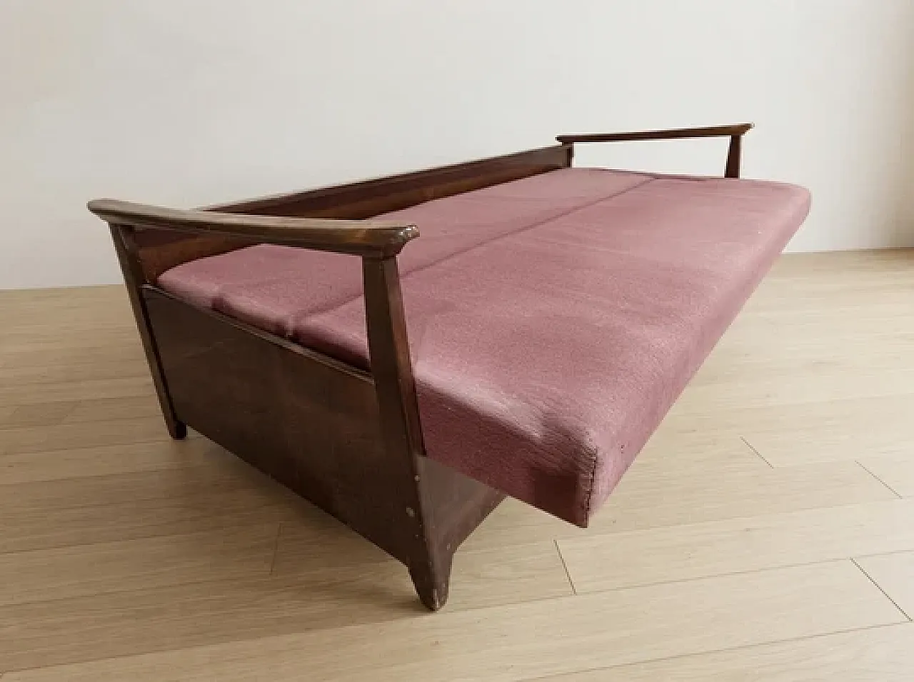 Burgundy sofa by Edmund Homa, 1960s 5
