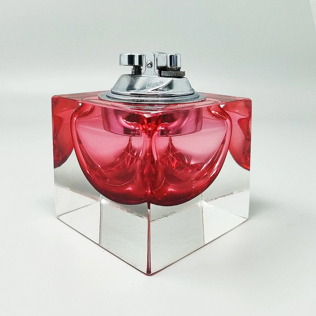 Flavio Poli Murano sommerso glass table lighter, 1960s 3