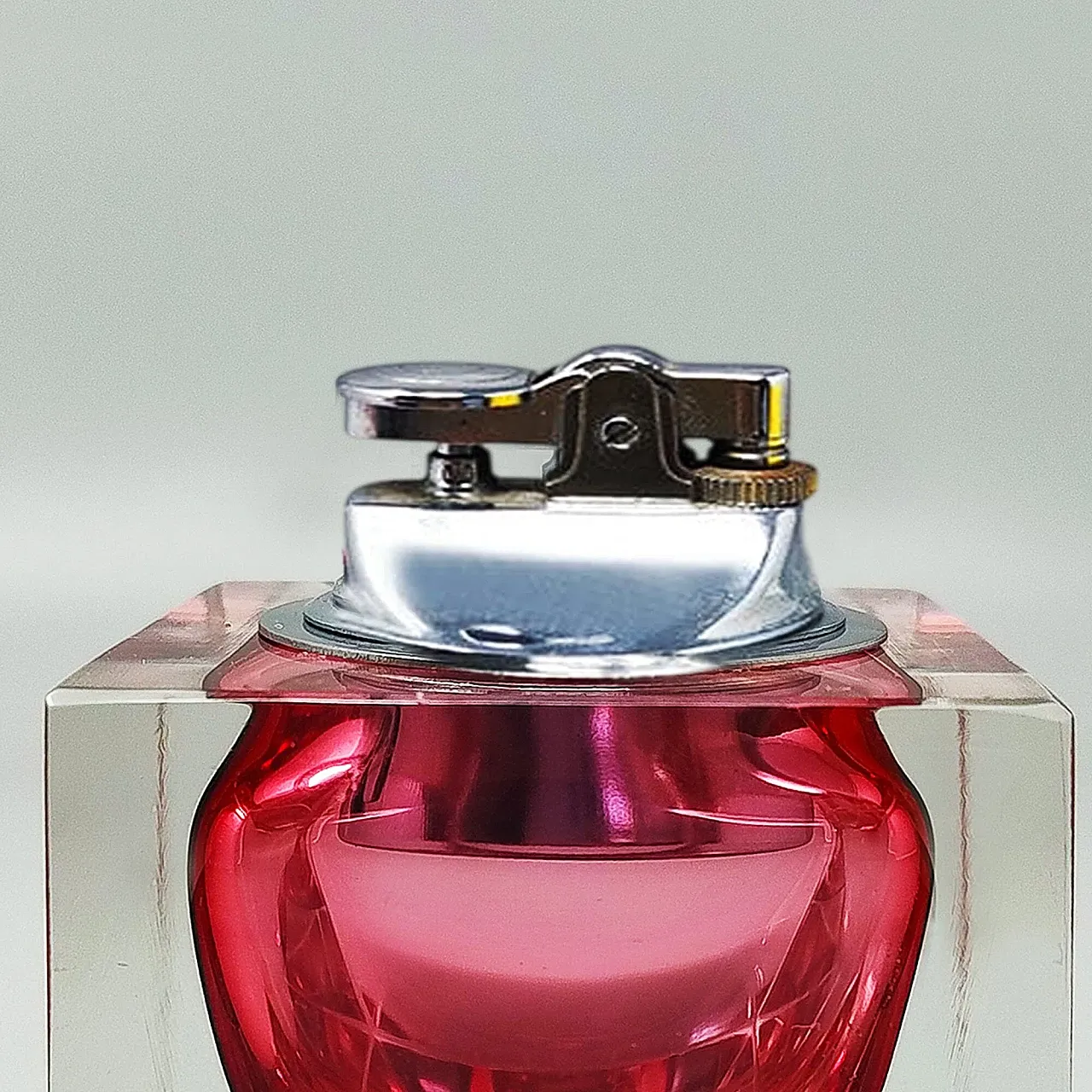Flavio Poli Murano sommerso glass table lighter, 1960s 5