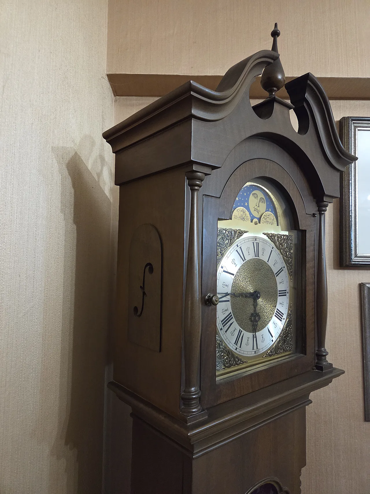 Pendulum floor clock, 1960s 3