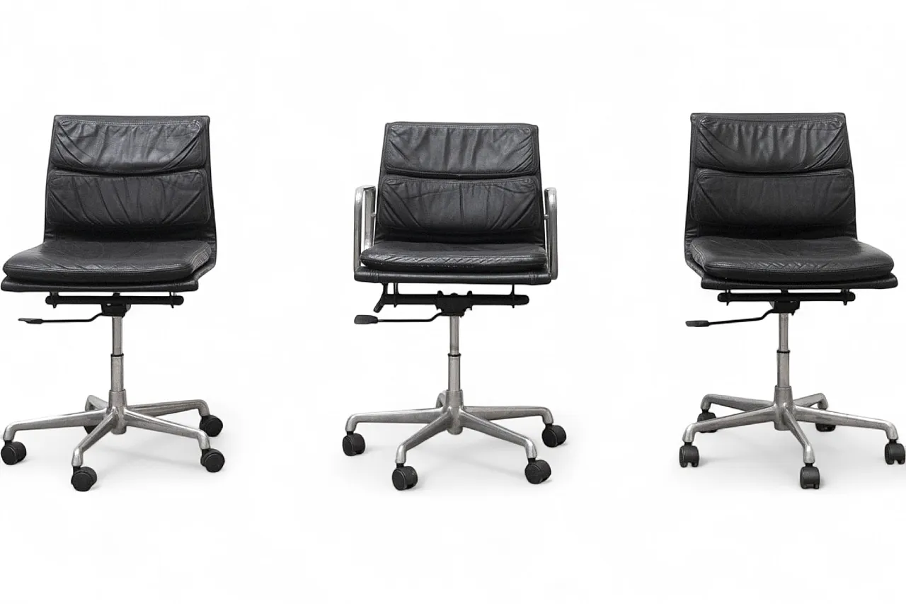 3 Aluminium chairs by Charles & Ray Eames Chairs for ICF, 1970s 28