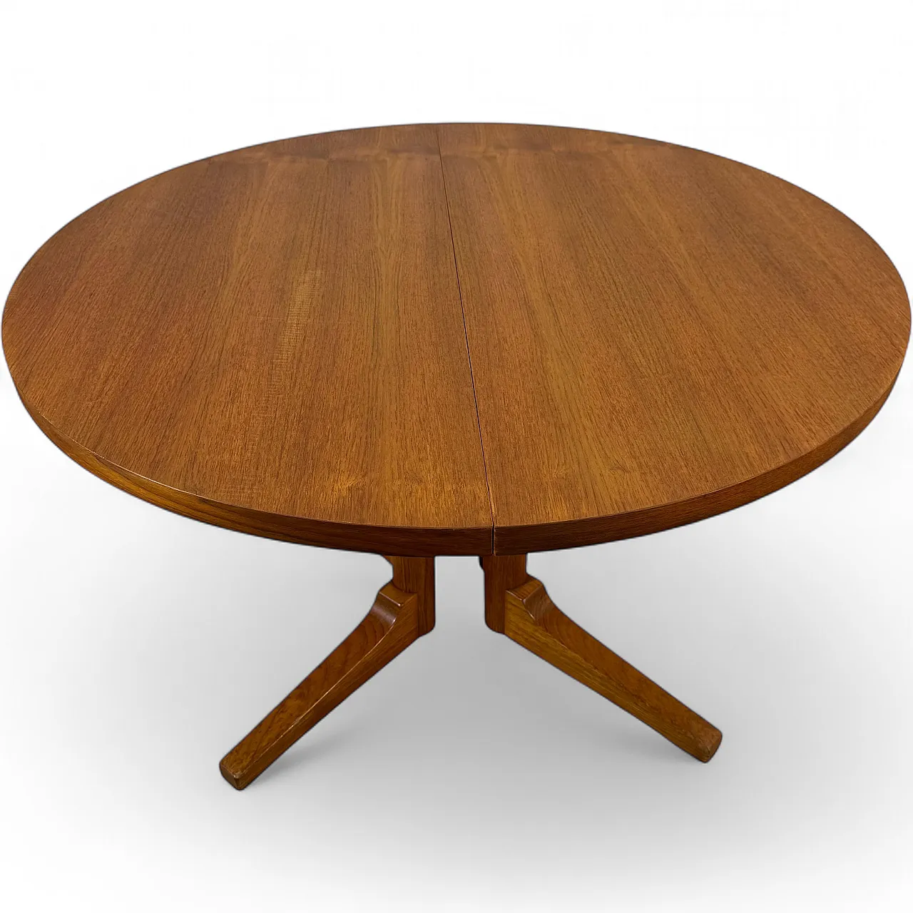 Round, extendable teak dining table, 1960s 11