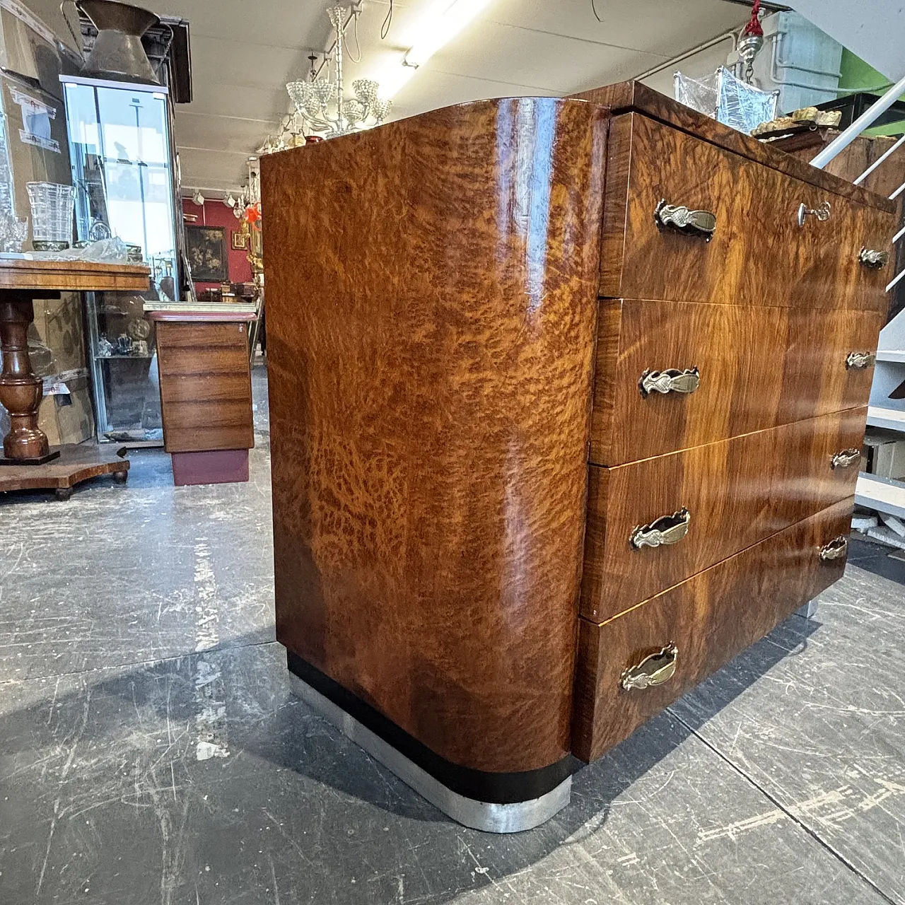 Art Deco chest of drawers in walnut and metal, 1940s 3