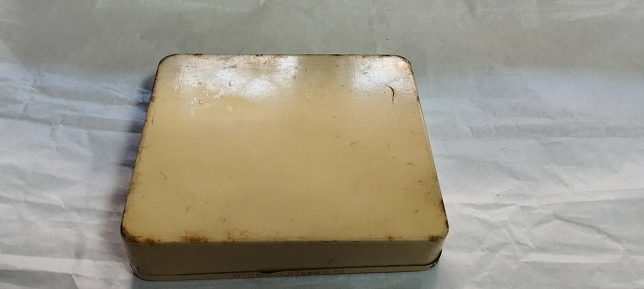 Henry's tin cigar box, 1930s 13