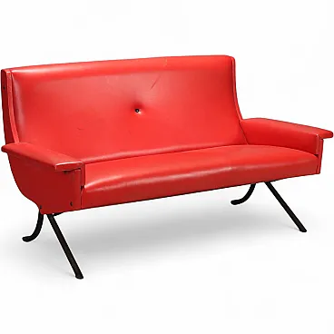 Divano in skai rosso, anni '60