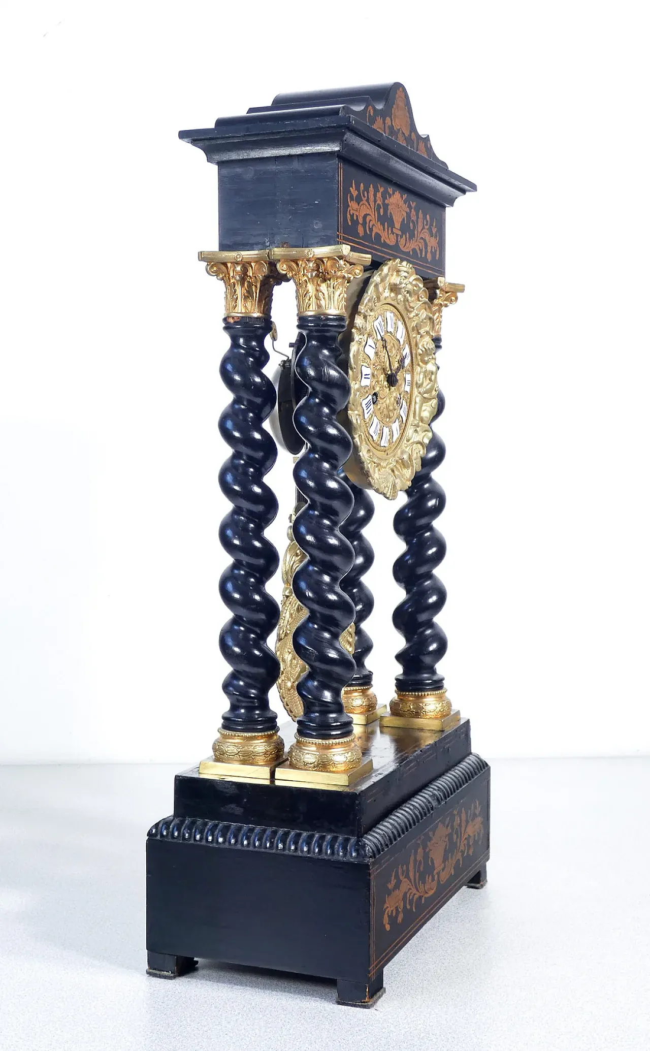 Ebonized and inlaid wooden pendulum clock, late 19th century 13