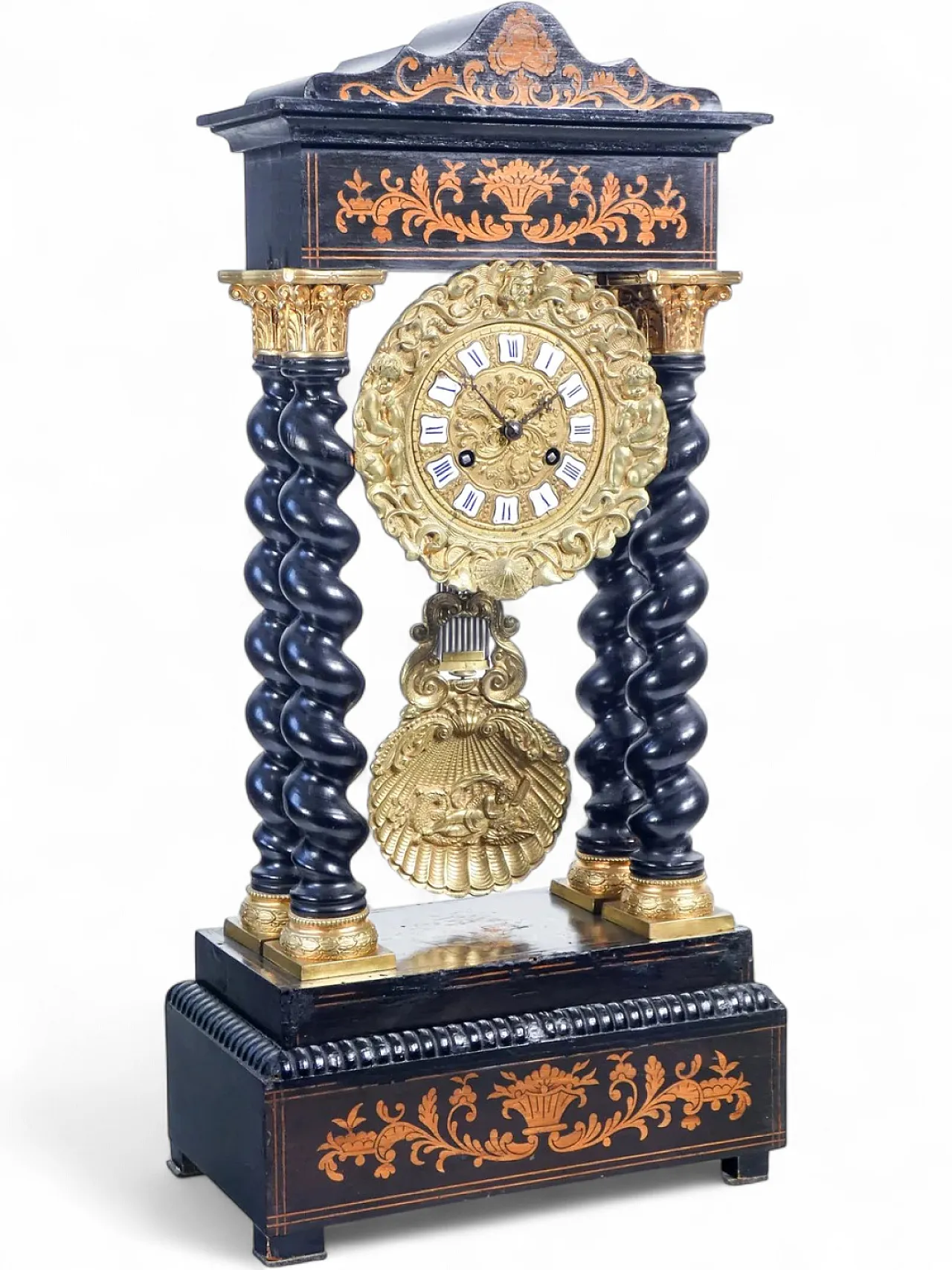 Ebonized and inlaid wooden pendulum clock, late 19th century 17