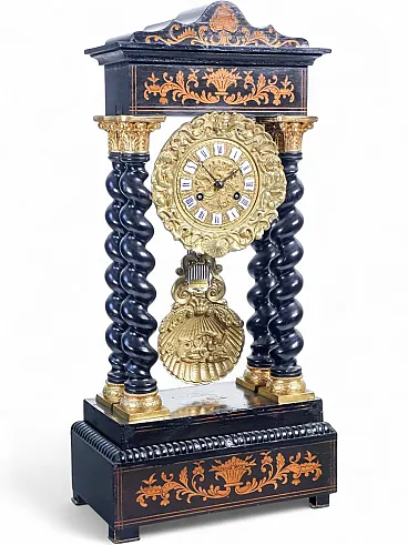 Ebonized and inlaid wooden pendulum clock, late 19th century