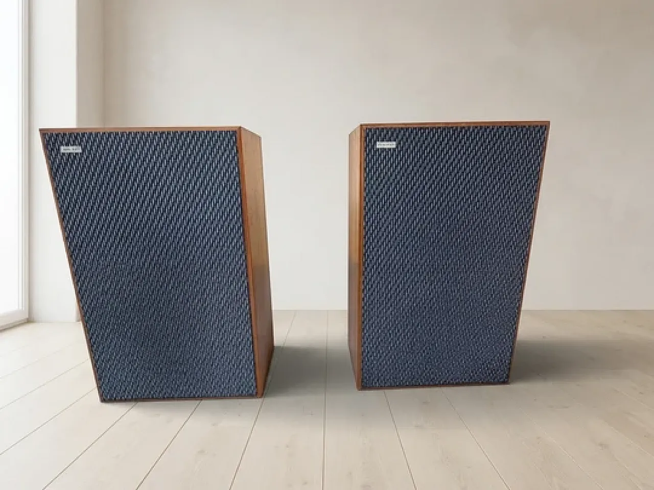 Pair of Tesla ARS 825 Hi-Fi speakers, mid-20th century 2