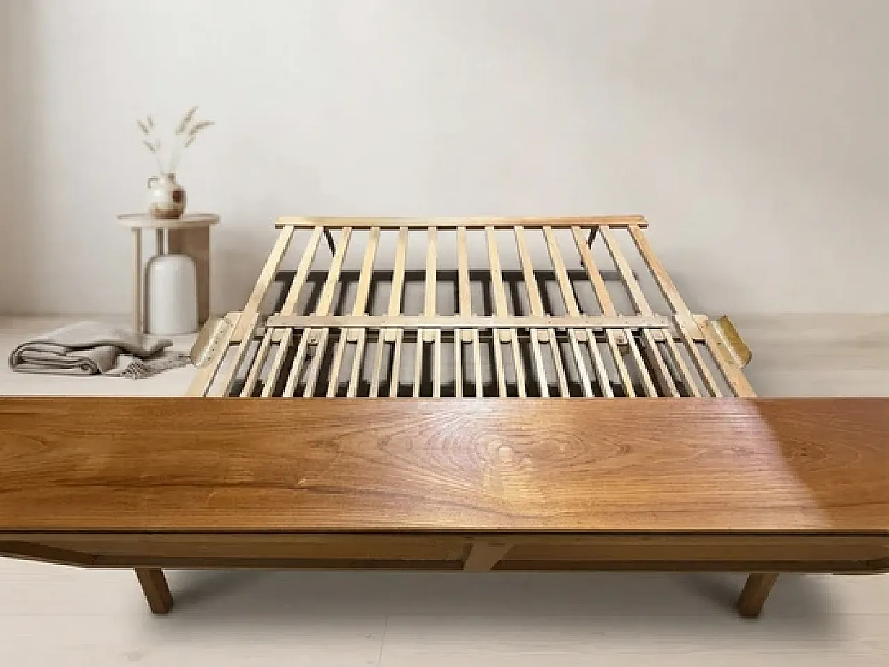 Wooden folding sofa bed frame, mid-20th century 7