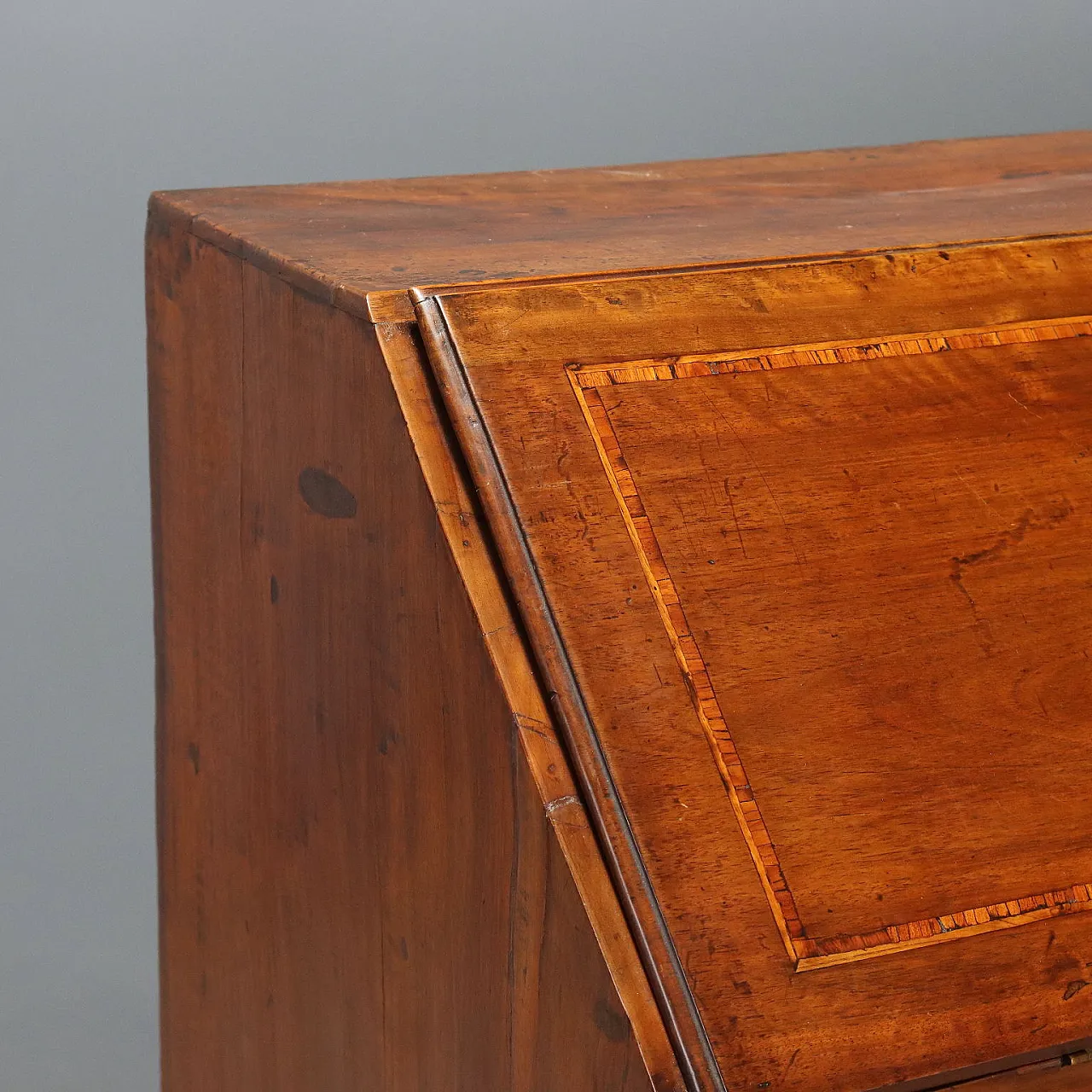 Ribalta in noce con filettature in acero e Bois de Rose, '700 4