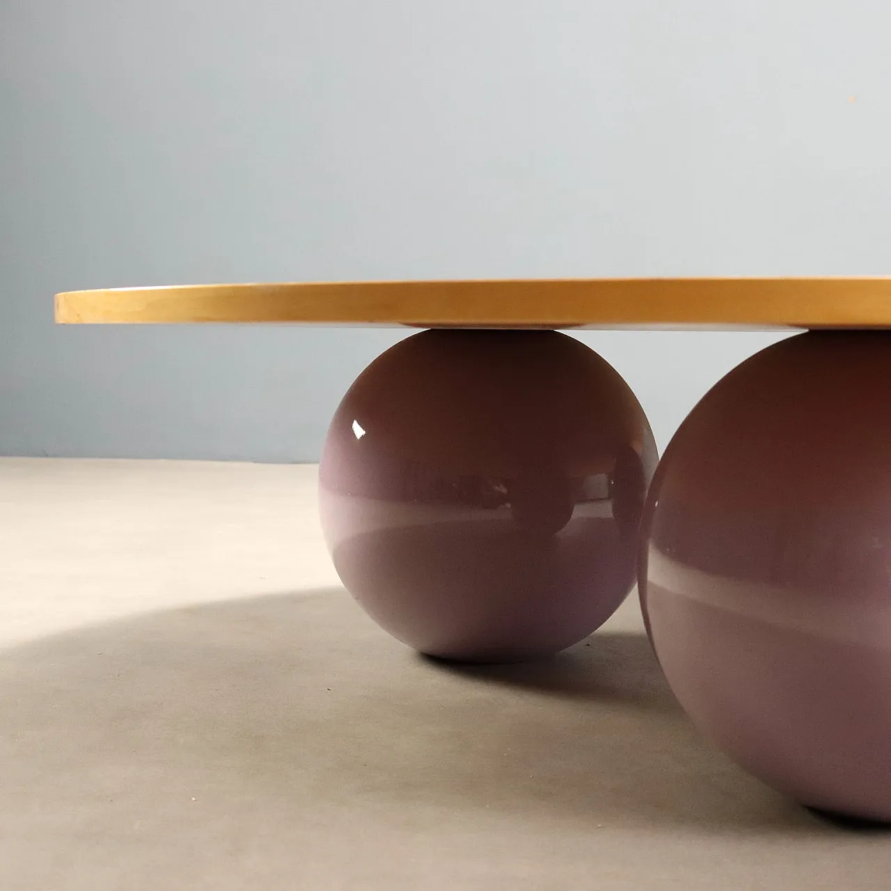 Coffee table with sphere base, 1980s 5