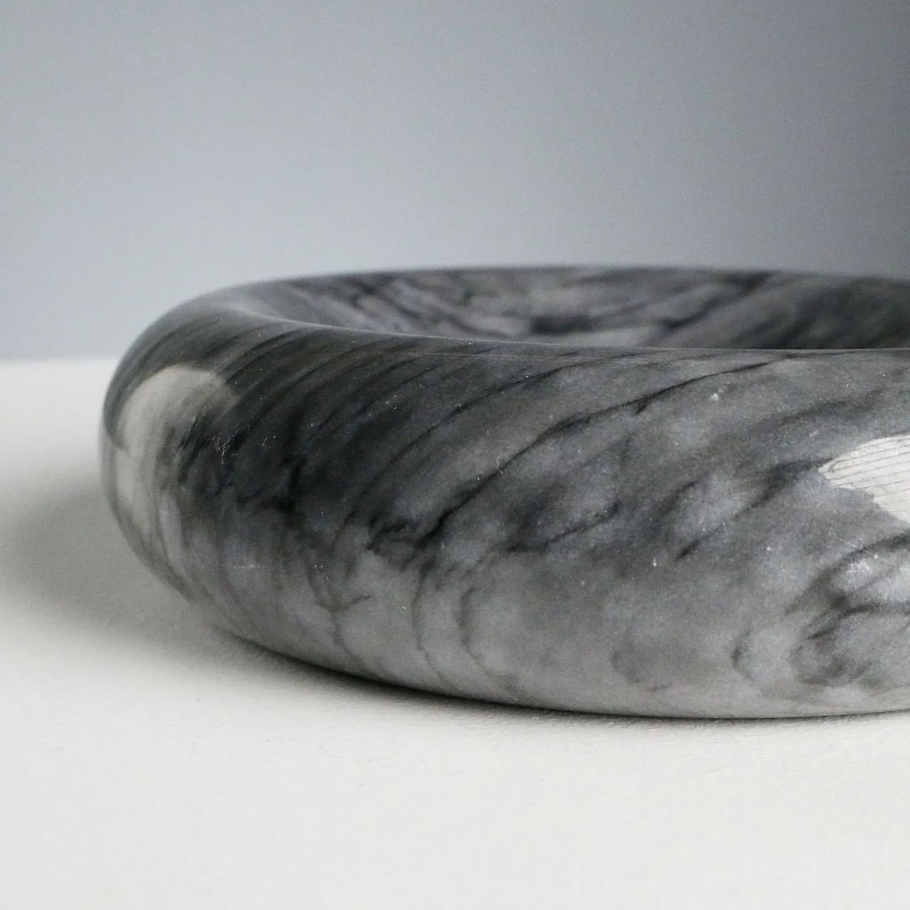 Svuotatasche in marmo grigio, '900 3
