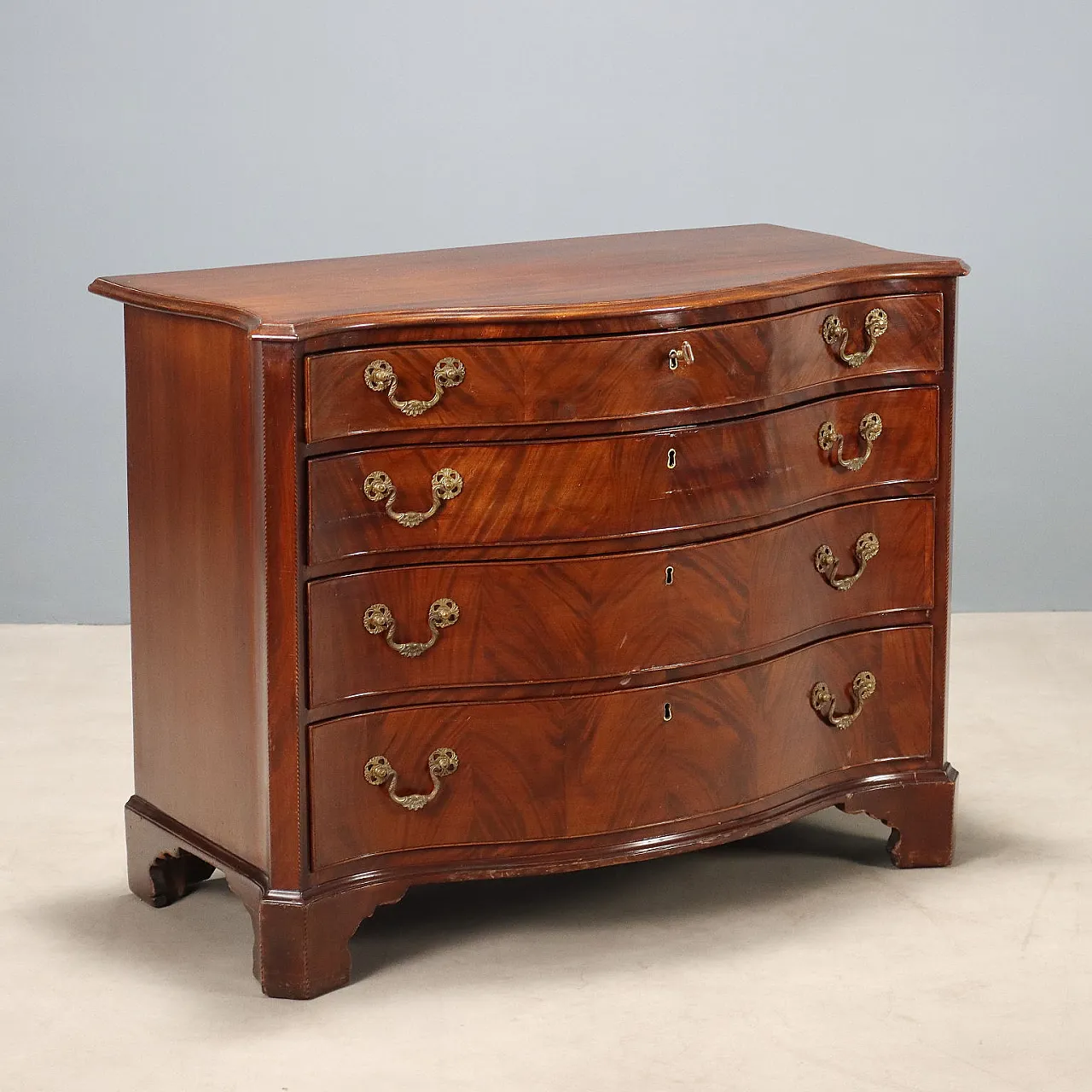 Chest of drawers in mahogany and mahogany feather, 19th century 1