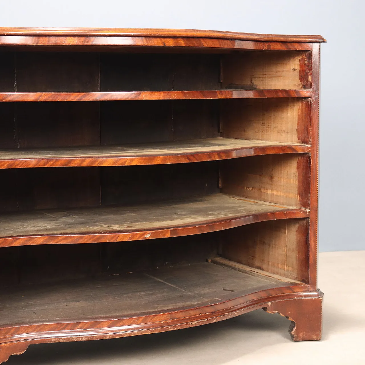 Chest of drawers in mahogany and mahogany feather, 19th century 9