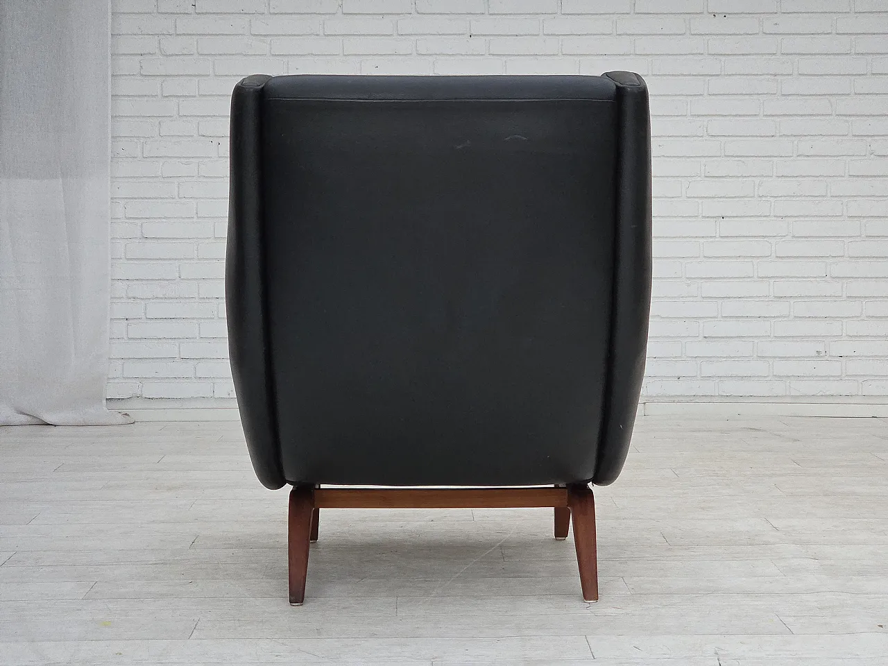 1960s, Danish design by Illum Wikkelsø, armchair, model 110, leather. 14