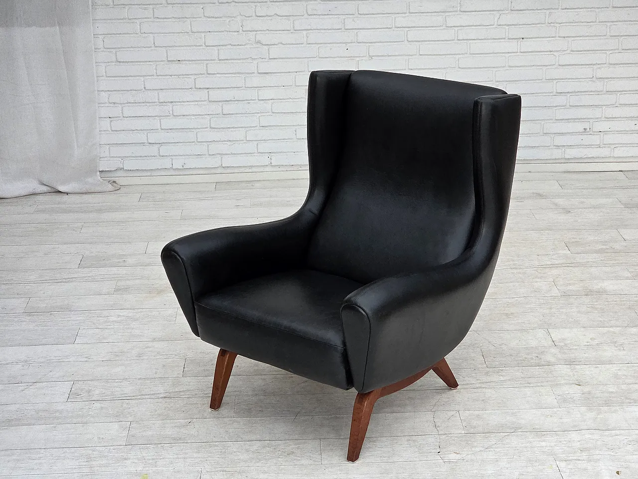 1960s, Danish design by Illum Wikkelsø, armchair, model 110, leather. 18