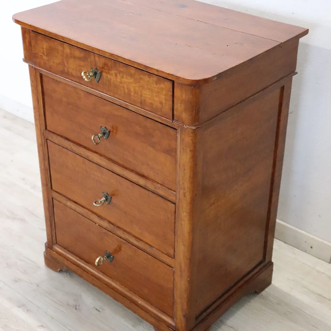 Small antique cherry chest of drawers, 19th century 6