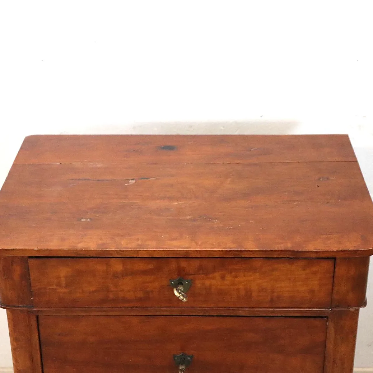 Small antique cherry chest of drawers, 19th century 7