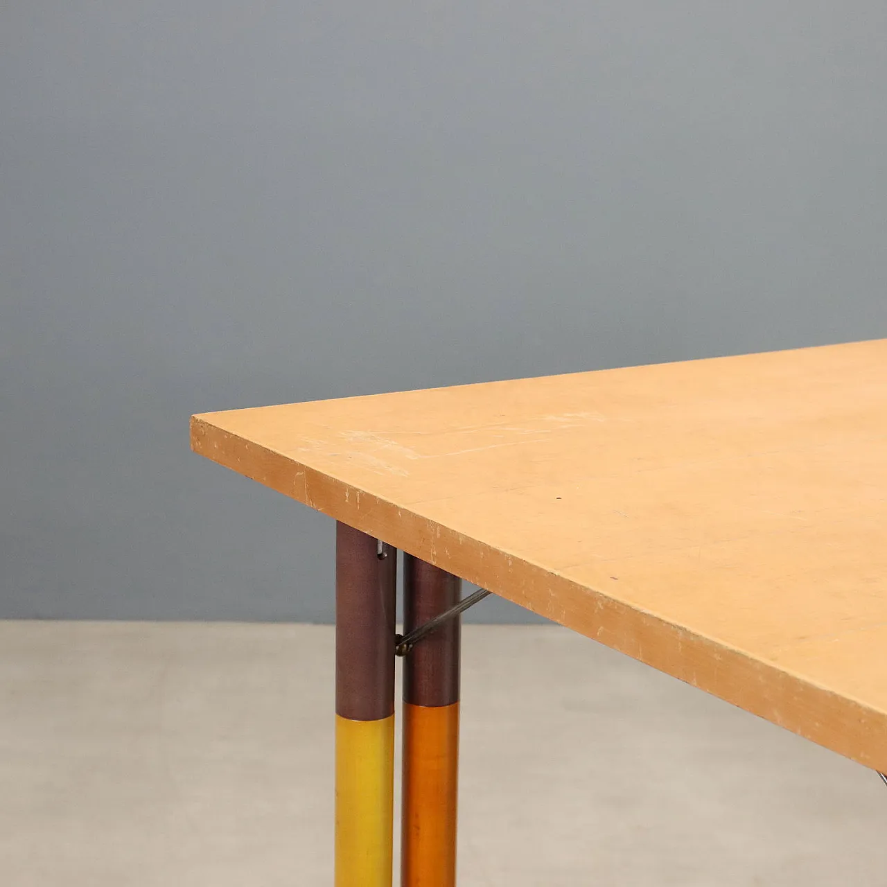 Table, Caran d'Ache model, 1980s 3