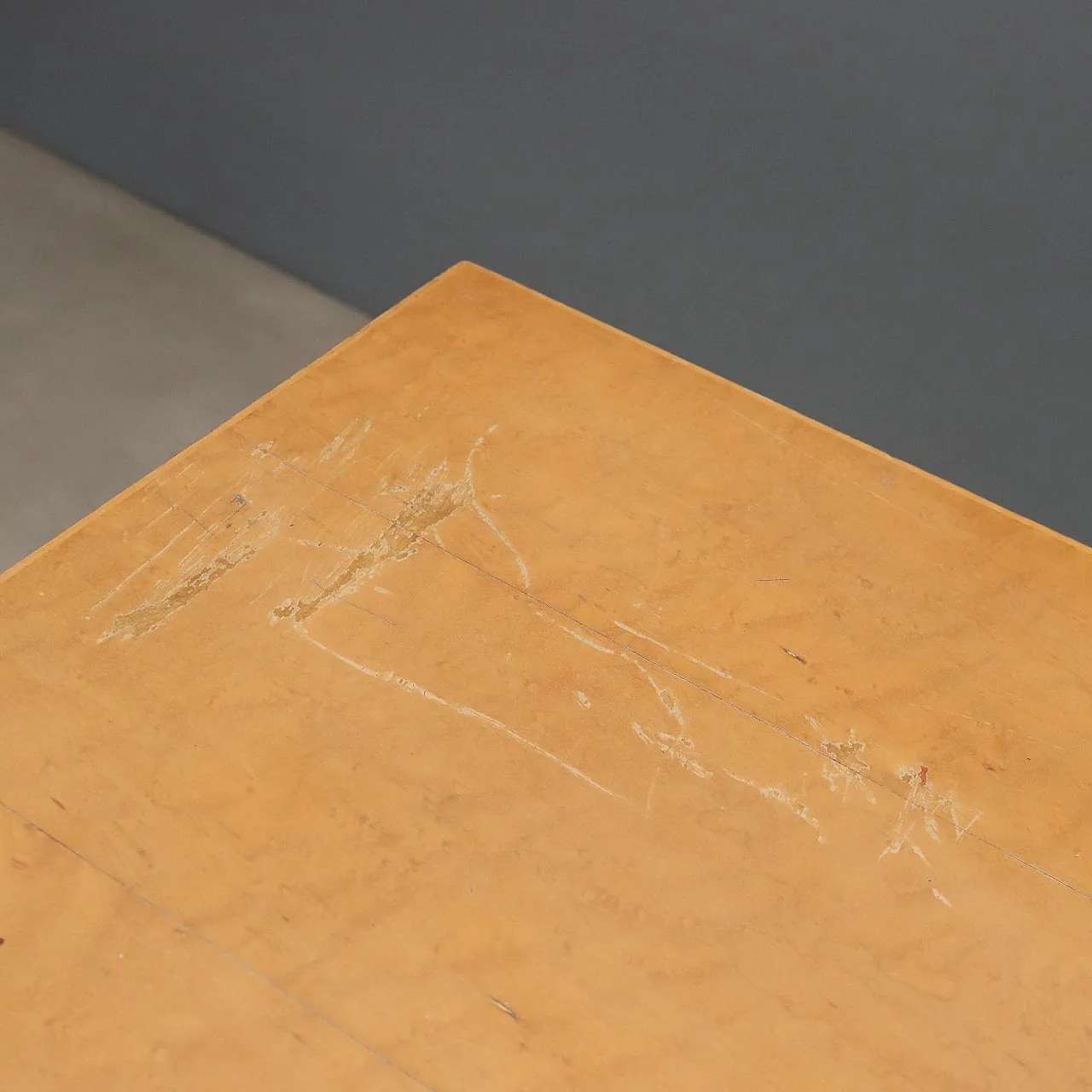 Table, Caran d'Ache model, 1980s 8