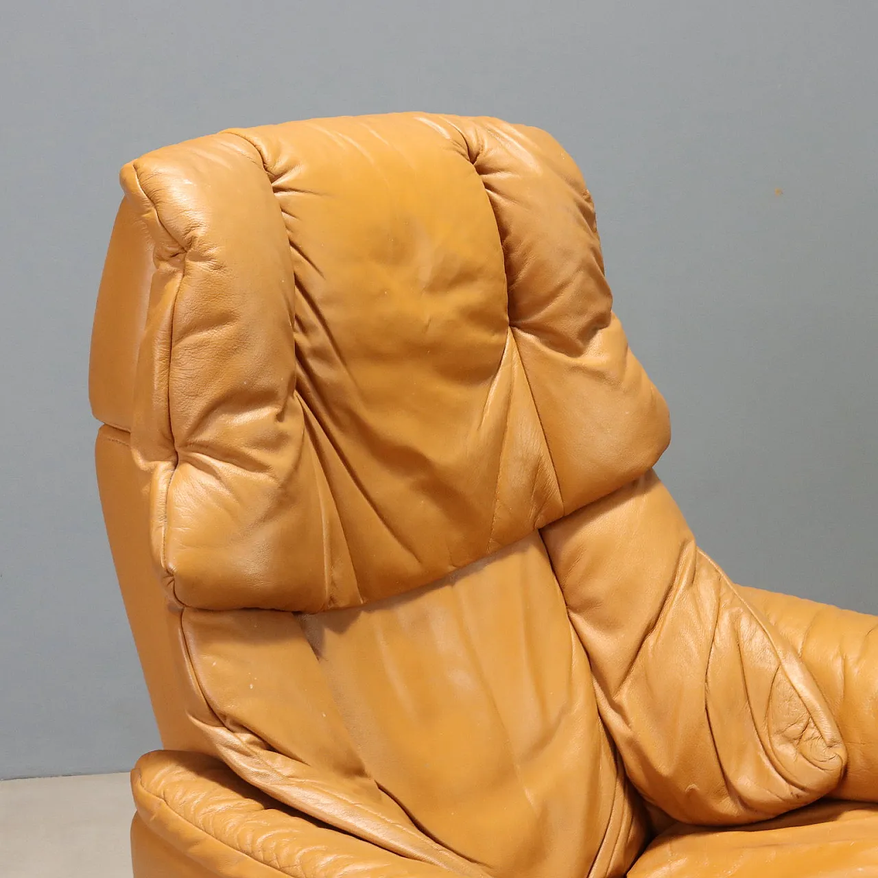 Ekornes armchair with footstool, 1980s 3