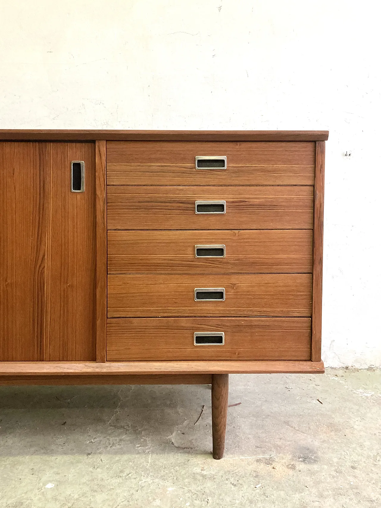Scandinavian style teak sideboard, 1960s 4