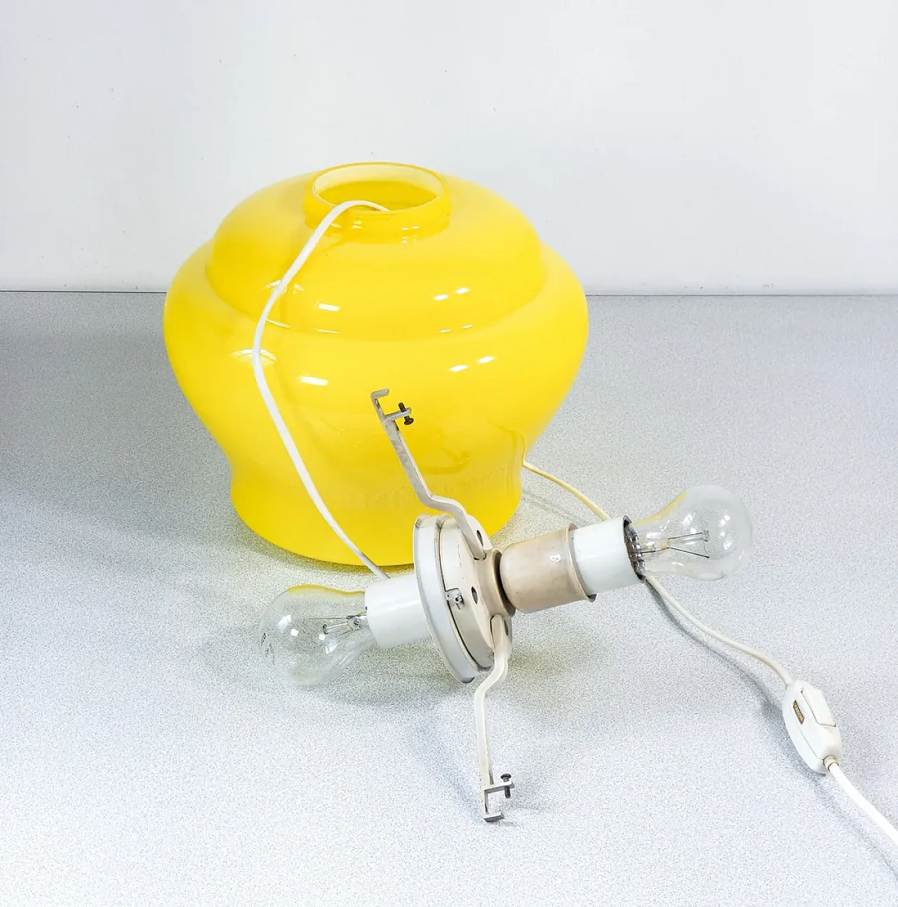 Lampada da tavolo in vetro soffiato di Murano, anni '70 6