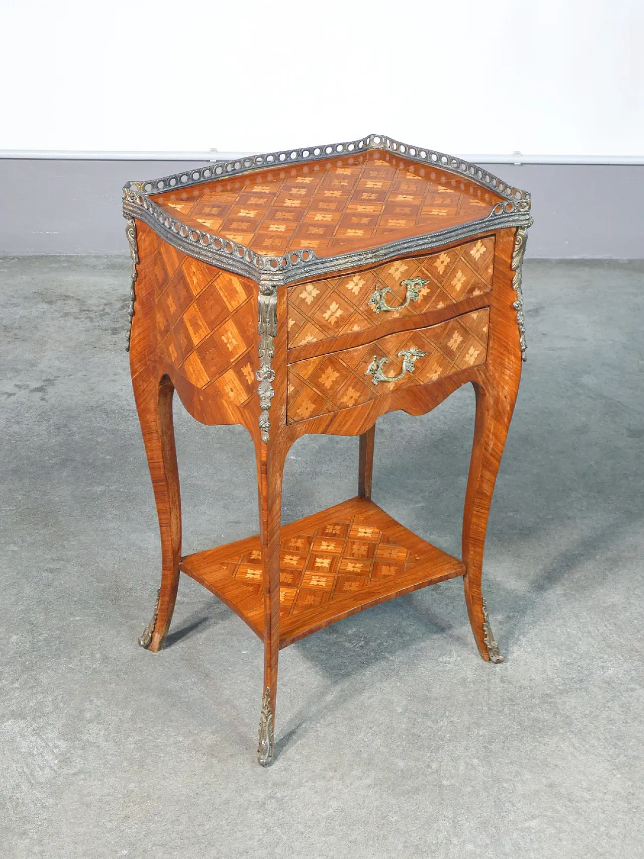 Comodino Napoleone III in legno impiallacciato, '800 10