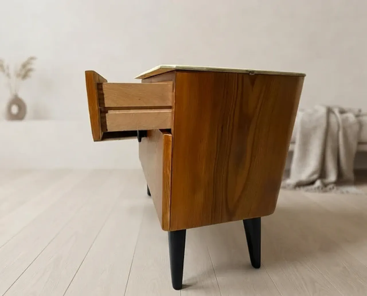 Bedside table by Jindřich Halabala for ÚP Závody, 1950s 8
