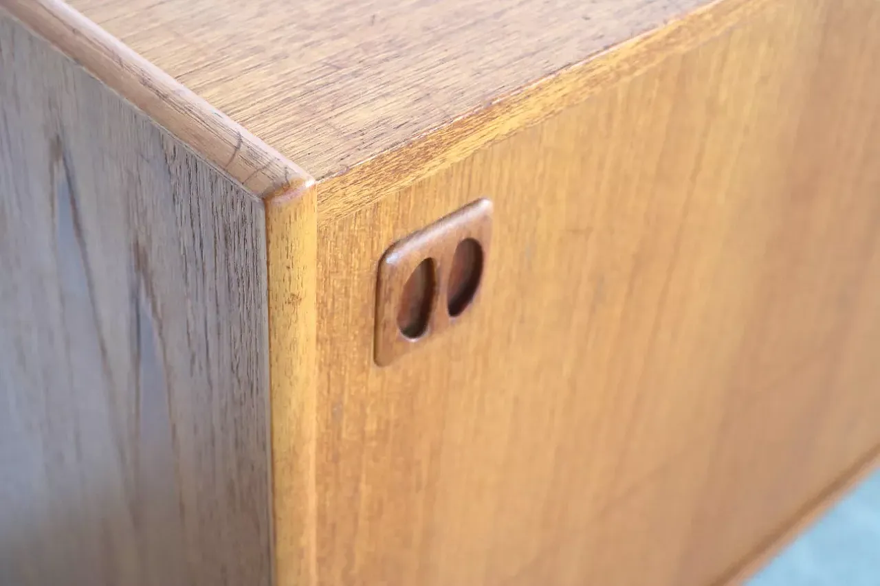 Wooden dresser, 1960s 4