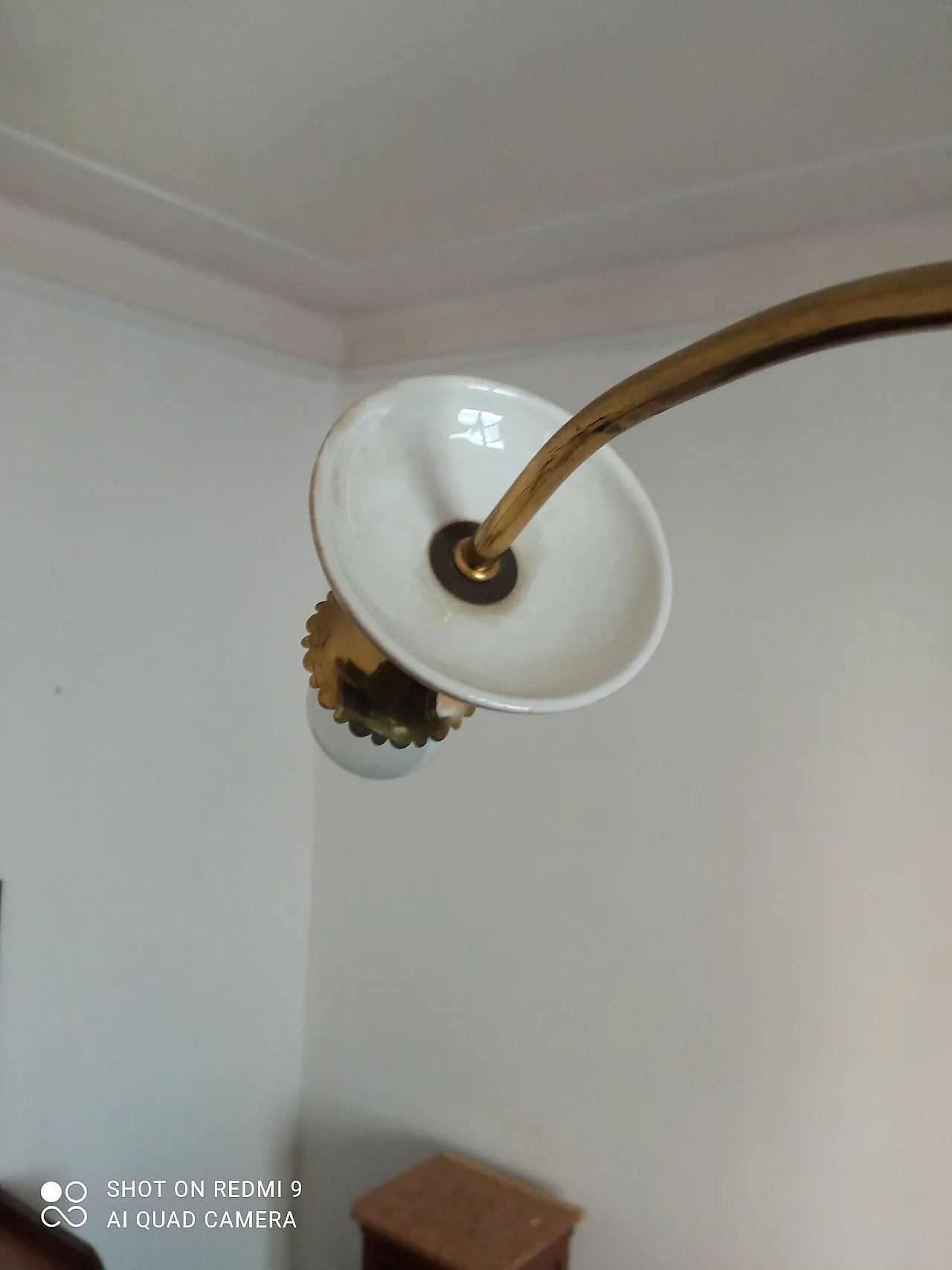 Lampadario floreale in porcellana e ottone, metà 900 5